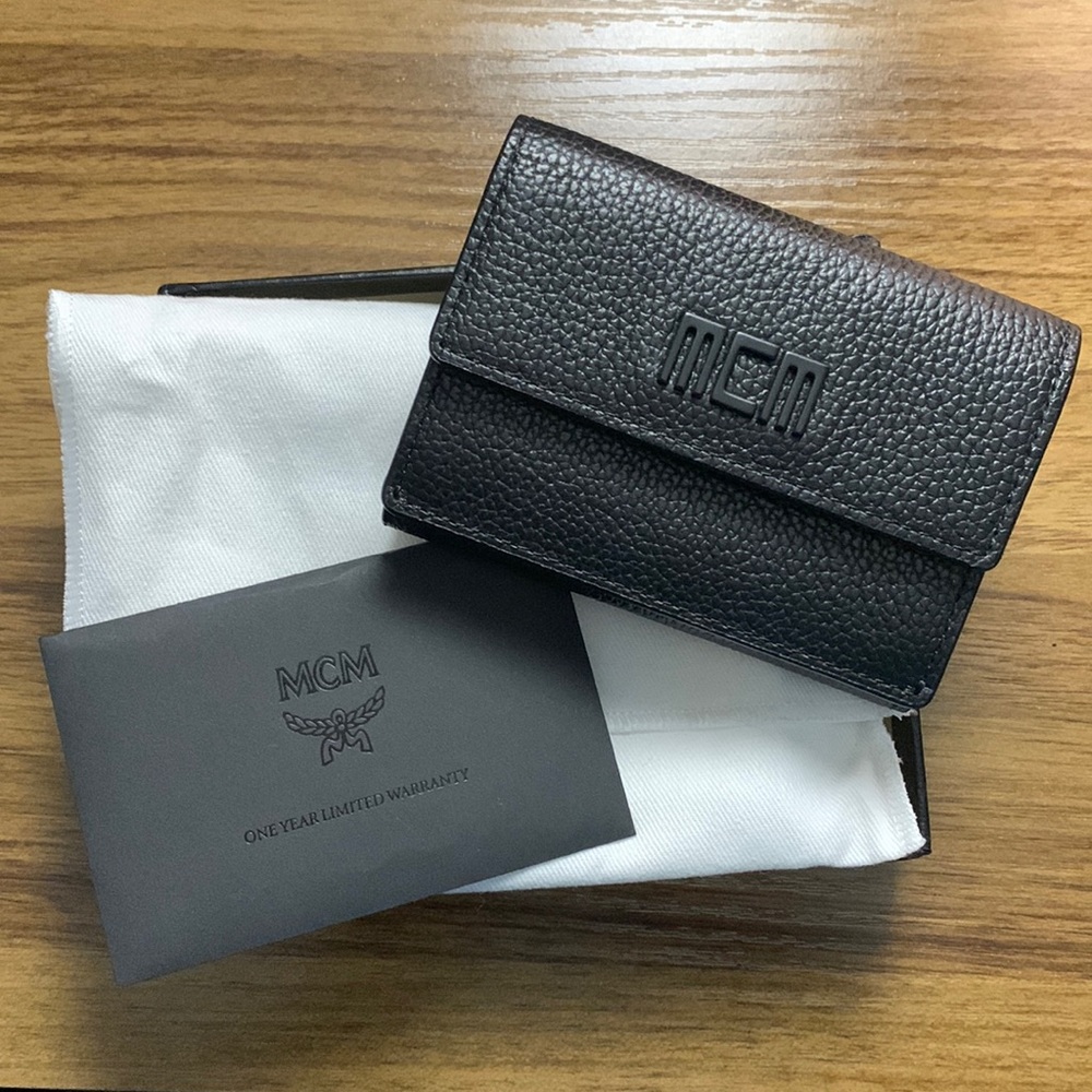 New MCM TECH TRIFOLD WALLET IN EMBOSSED SPANISH LEATHER